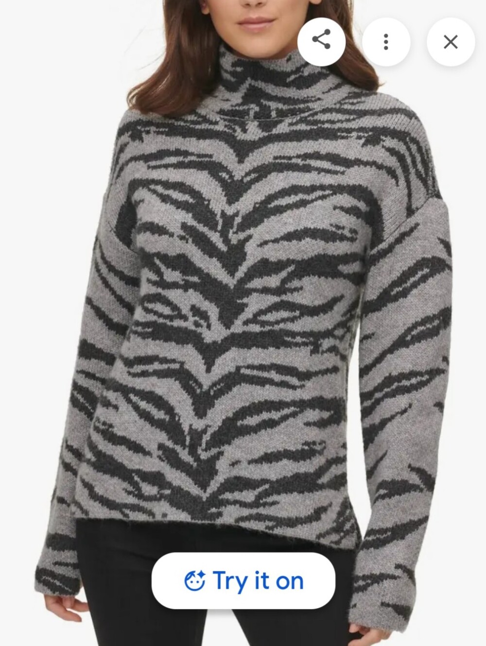 Dkny Grey Zebra 🦓🦓Print Turtleneck Warm Thick Knit 🧶 Sweater Size Medium